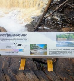 Tahquamenon Falls State Park