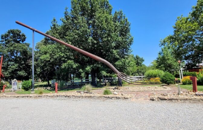 World's Largest Pitchfork