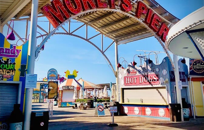 Morey's Piers & Beachfront Water Parks