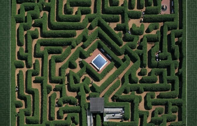 The Garden Maze at Luray Caverns