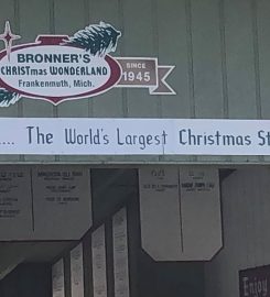Bronner's CHRISTmas Wonderland