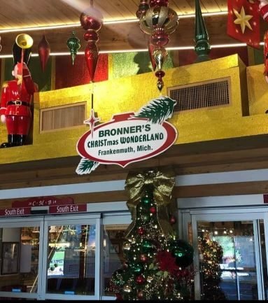 Bronner's Christmas Wonderland