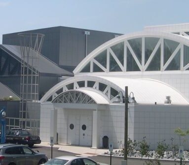 Illinois Holocaust Museum and Education Center