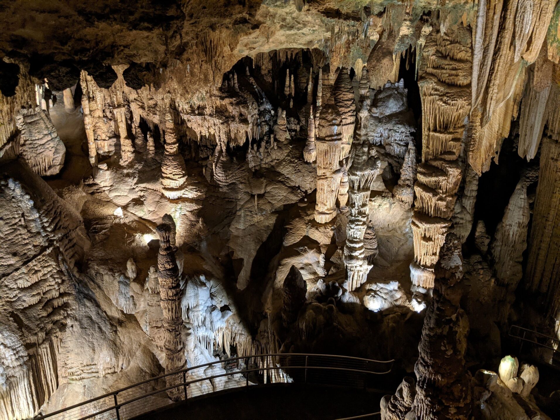 Luray Caverns Road Trip Itinerary