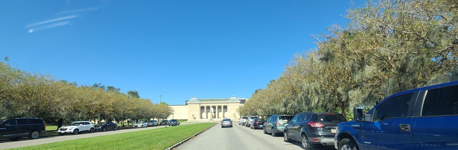 entrance to the new orleans city park