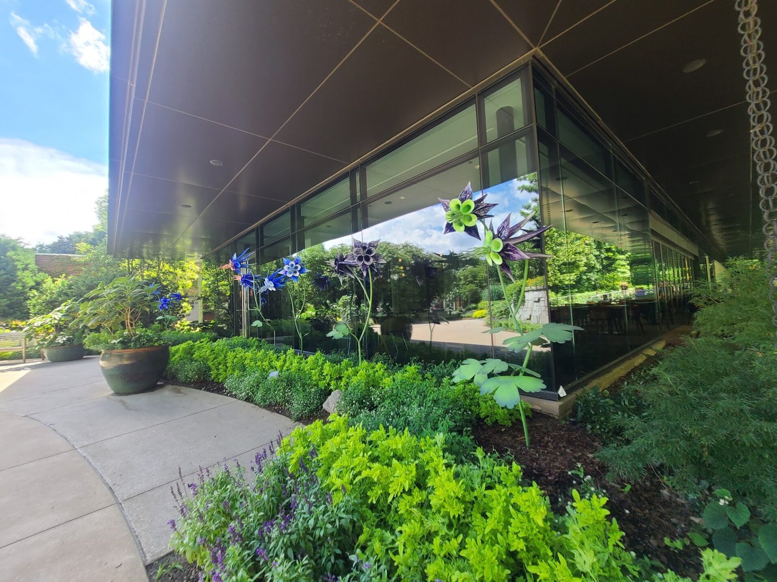 restaurant at the gardens