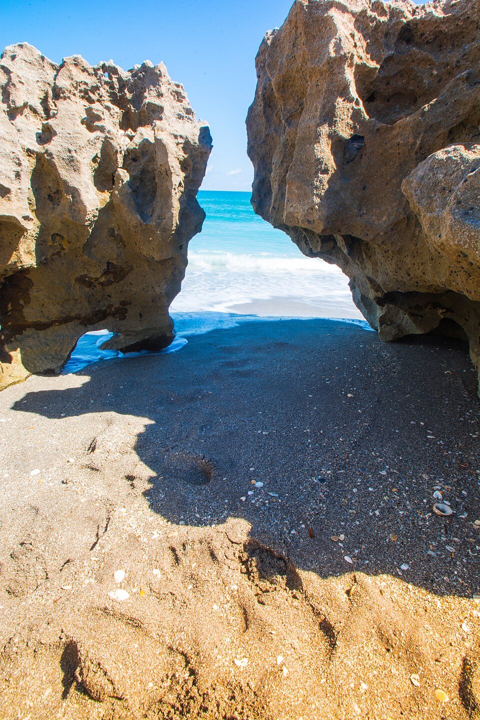 boulders at Blowing Rocks Nature Preserve in Jupiter Island, FL