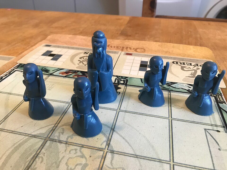 Onitama game board and game men