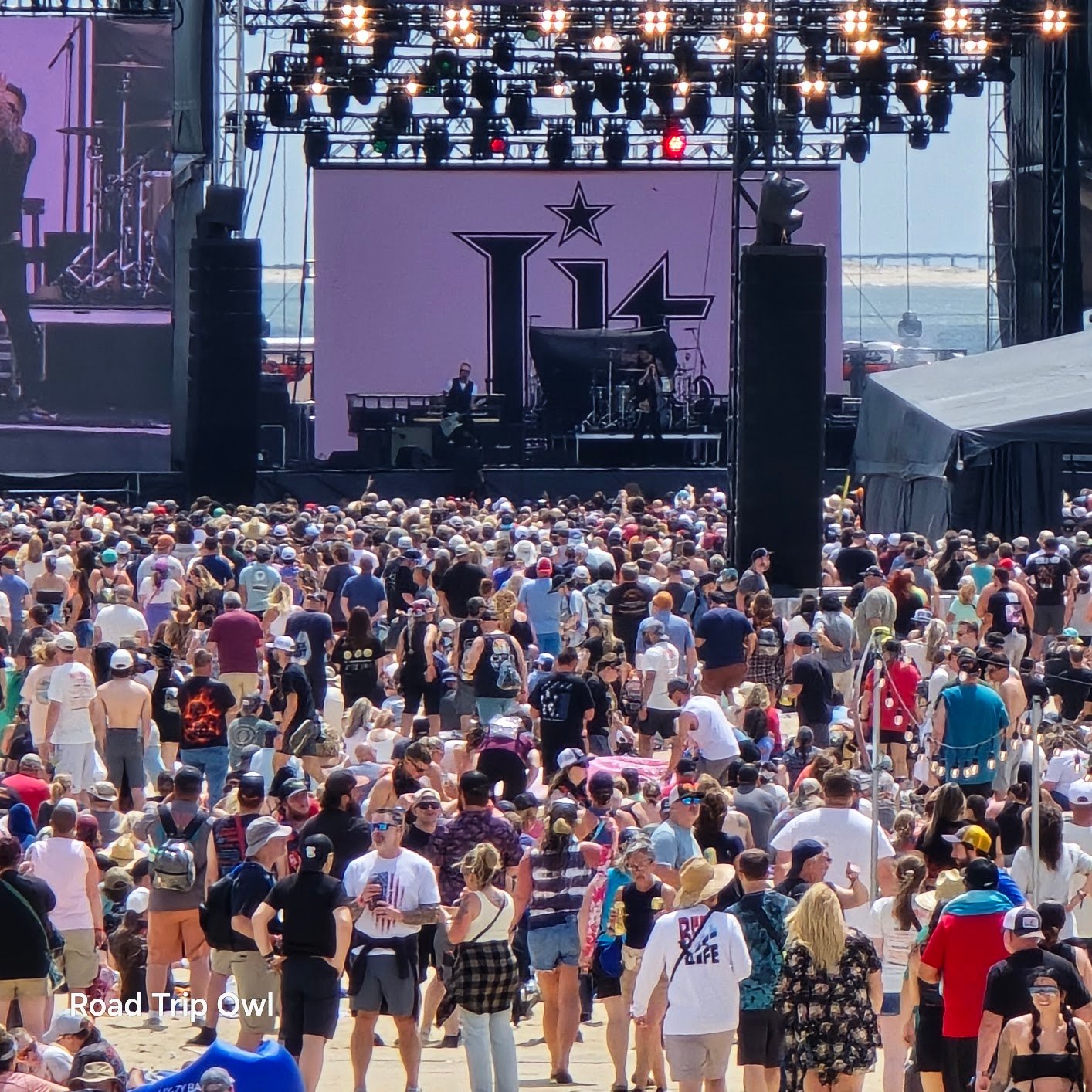 Music festival crowd in bright beach sun where Sky and Sol clean sunscreen was tested over a three-day weekend