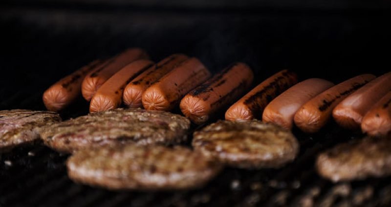 Burgers_and_hot_dogs